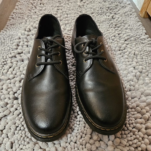 Dr. Martens Zavala Lo Shoes Men’s 13 Black Leather